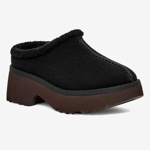UGG new heights cozy clog